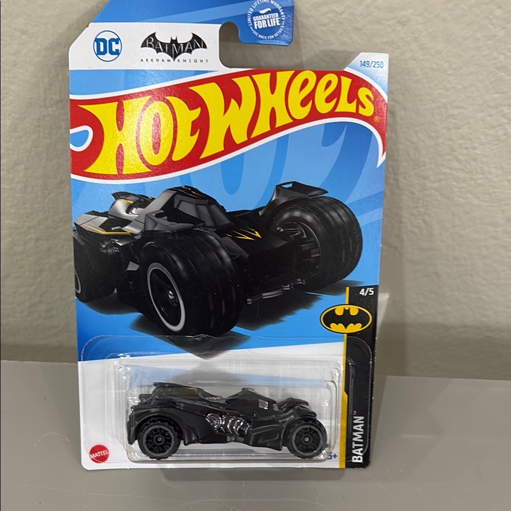 NWT Hot Wheels Batman: Arkham Knight Batmobile. 4/5 in series
